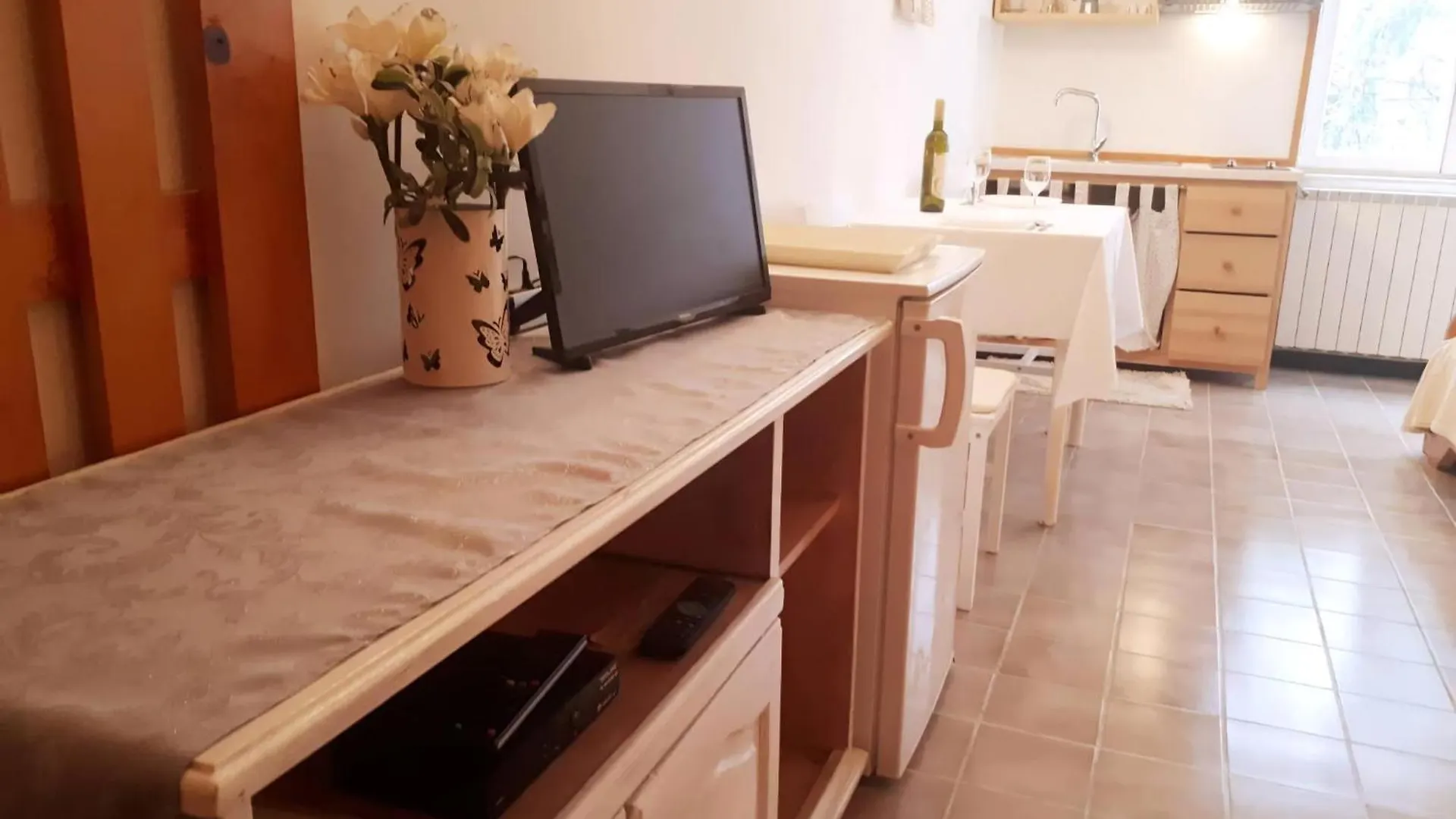 Apartment House Kate Budget Studio Rovinj